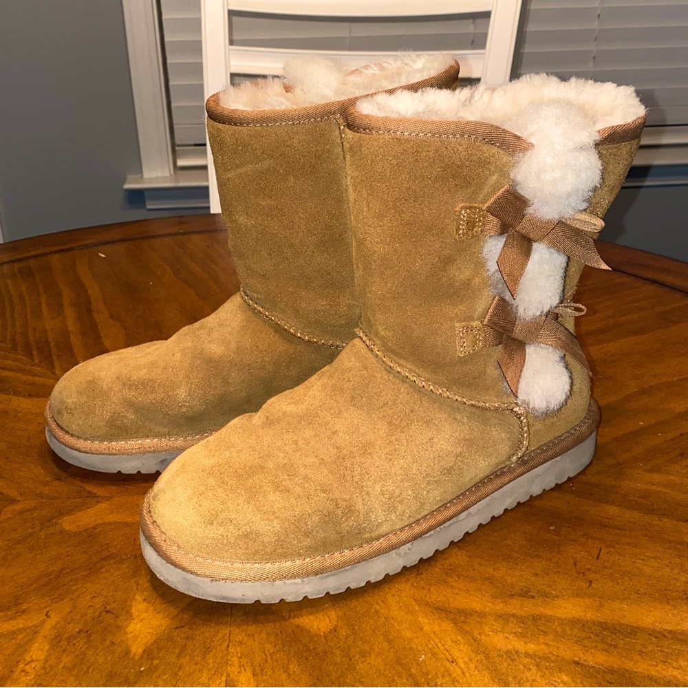 Koolaburra “Victoria” Short Boots by UGG